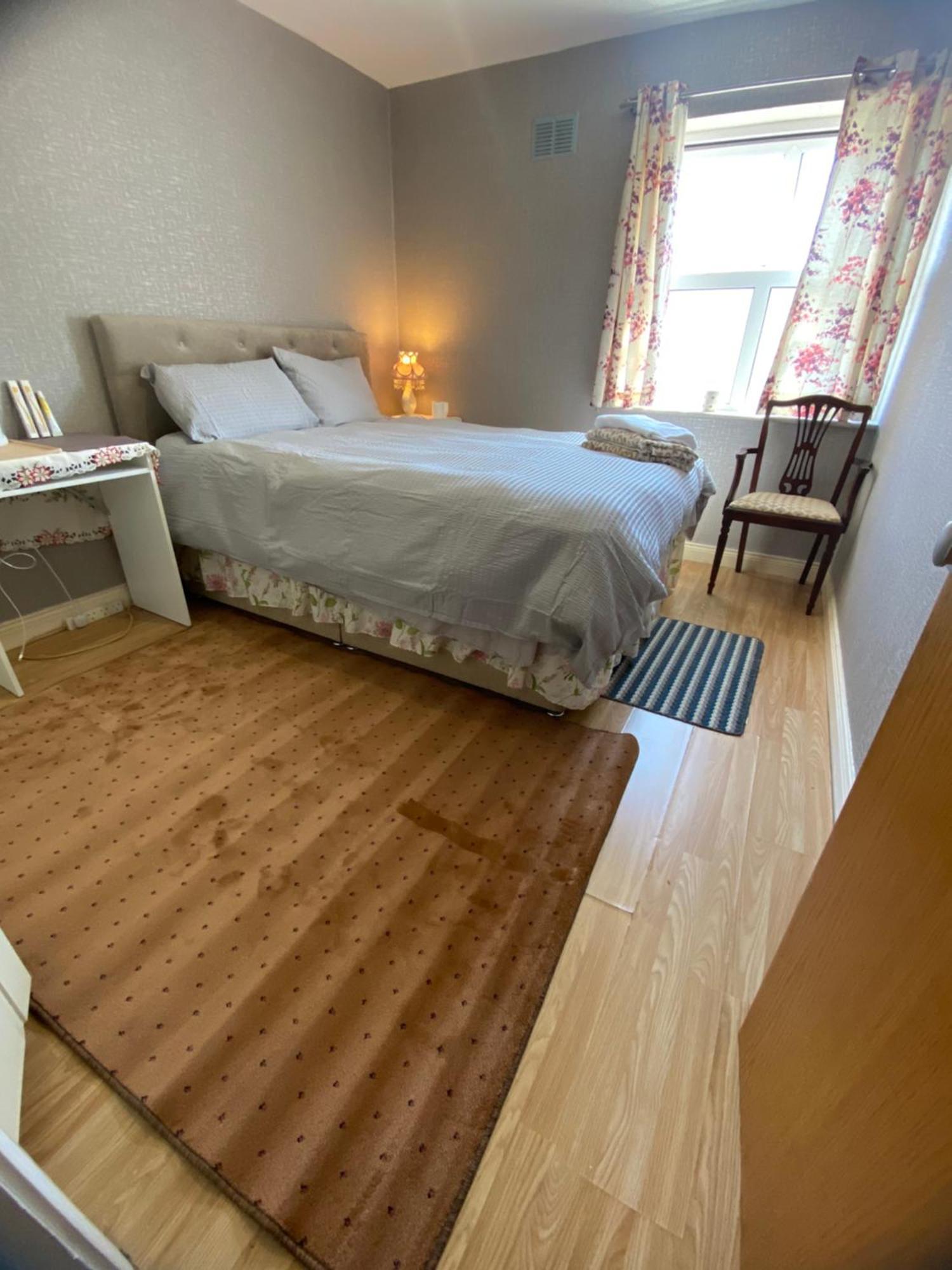 Utopia Retreat - Enchanted Room In Central Dublin Exteriör bild